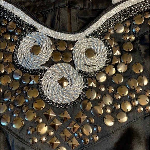 NWT Lucy Paris Embroidered Boho Top Blouse Women Medium Black - Picture 3 of 7